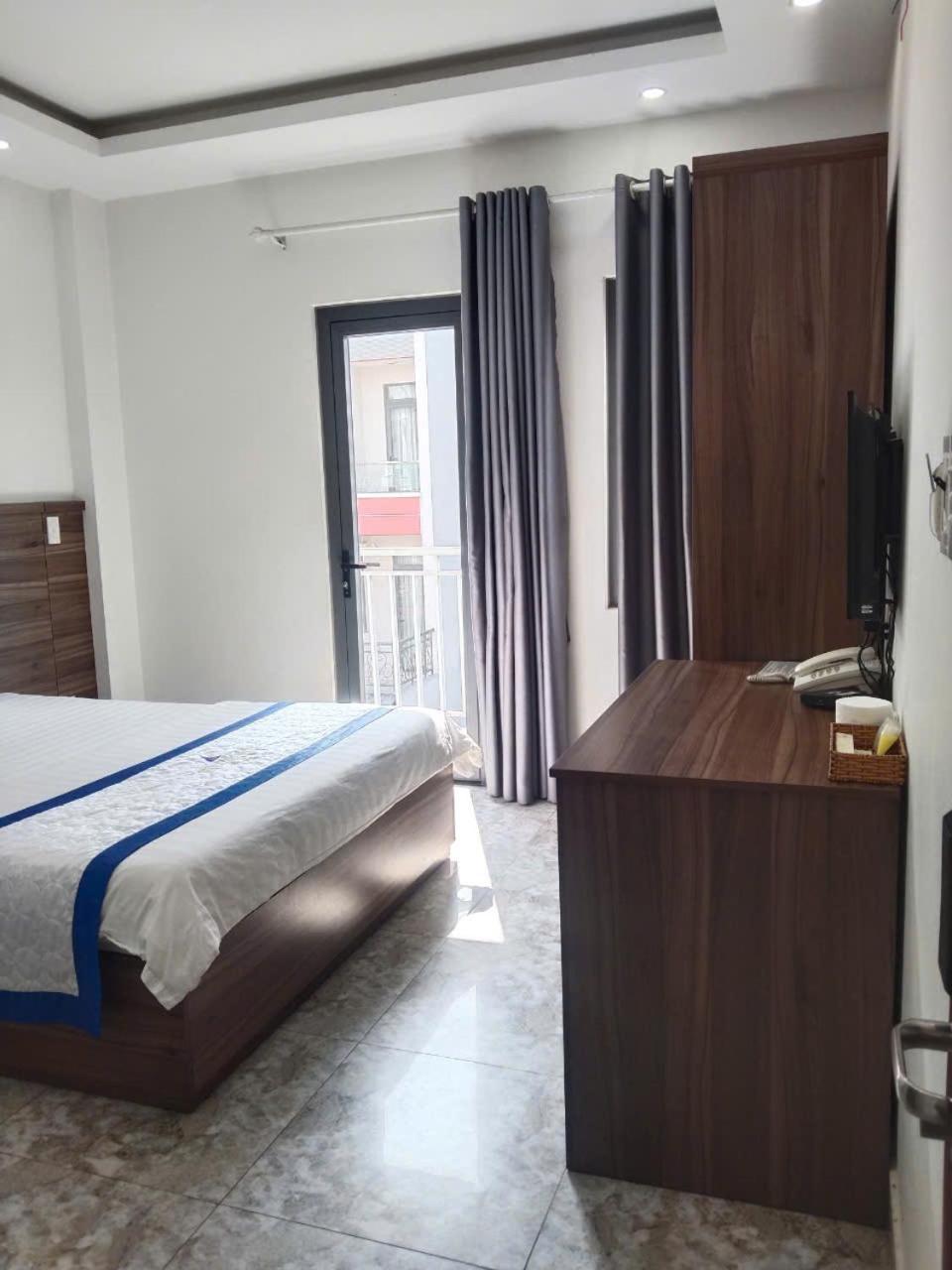Hotel Tran Long Хошимин Экстерьер фото