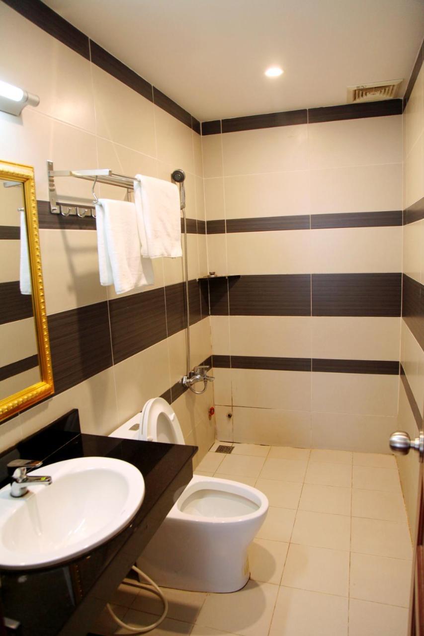Hotel Tran Long Хошимин Экстерьер фото